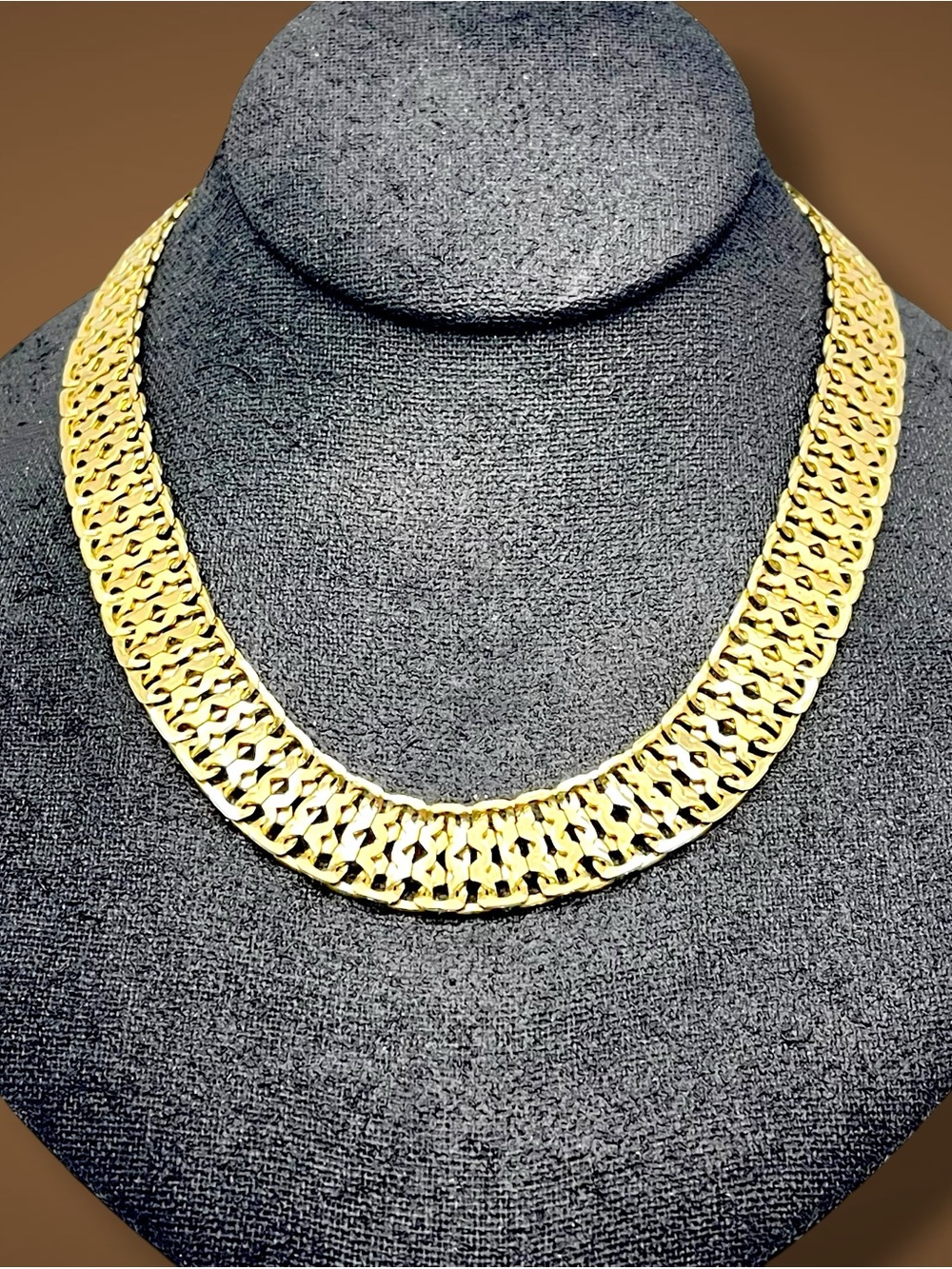 Vintage Unsigned Monet Gold Tone Statement Runway Choker Collar Necklace